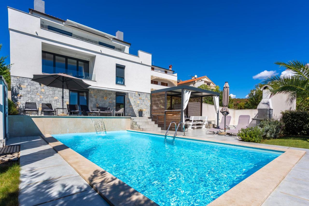 Sun & Sea Villa Kornić Eksteriør bilde