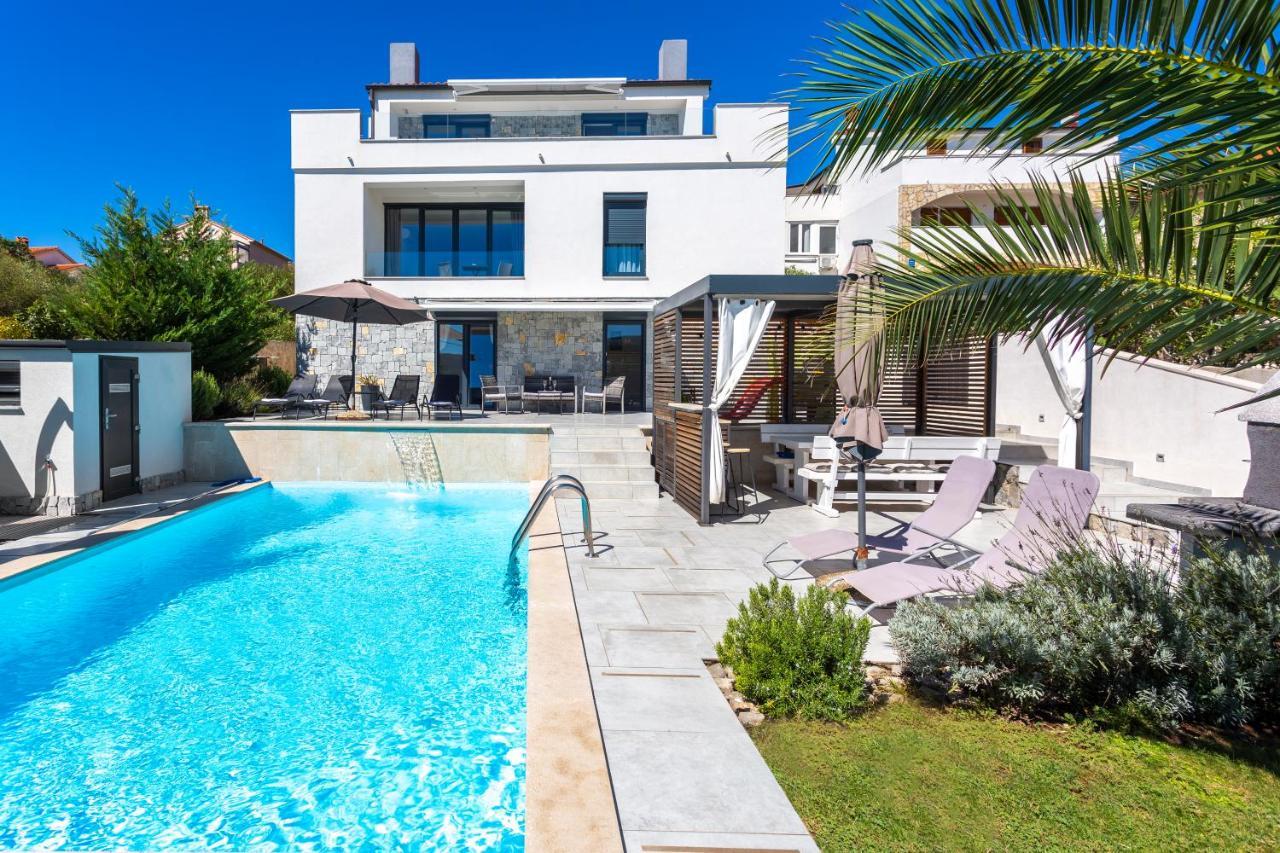 Sun & Sea Villa Kornić Eksteriør bilde