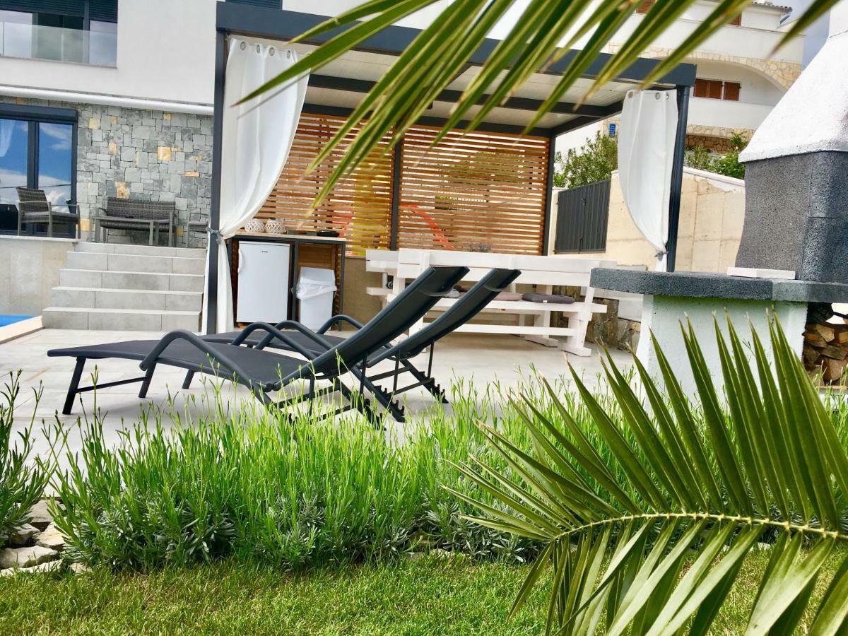 Sun & Sea Villa Kornić Eksteriør bilde